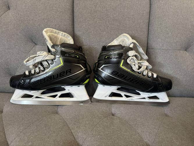 Bauer Hockey Skates Size 5.5 (Used)