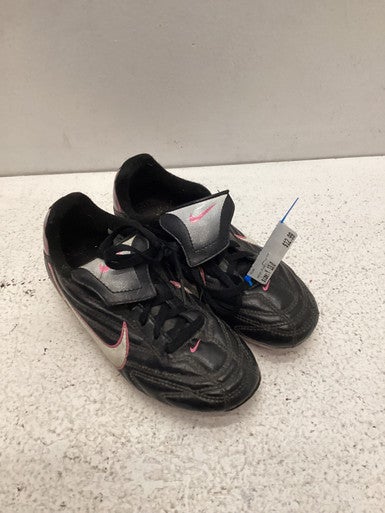 Used Nike BB/SB Cleats Pink Youth 13.0 11443-S000196013