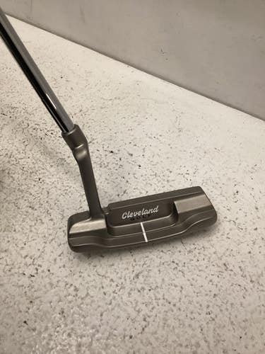 Used Cleveland CLASSIC 1 Mens Putter RH 11443-S000196005