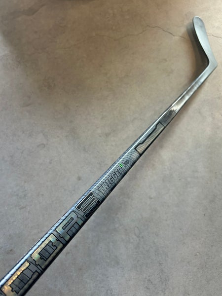 80 Flex P92 Senior CCM RibCor Trigger 6 Pro Left Hand Hockey Stick Pro Stock (New)