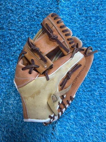 Easton X series RH Baseball Glove 11.5" (Used)
