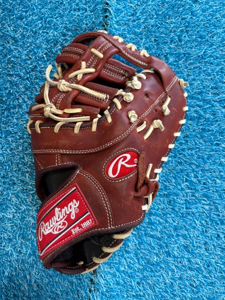 Brown Rawlings Heart of the Hide RH First Base Baseball Glove 12.5" (Used)