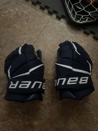 Bauer Vapor 3X Pro Gloves 13" (Used)