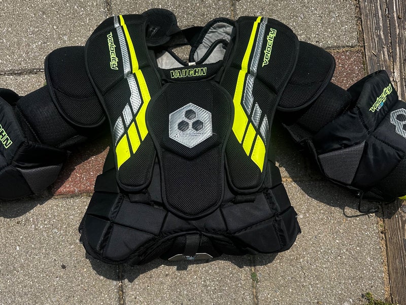 Vaughn Velocity VE8 Int Chest Protector