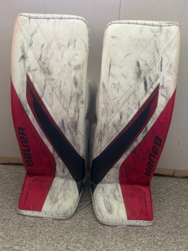 Large  Bauer Vapor Hyperlite 2 Goalie Leg Pads Pro Stock (Used)