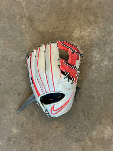 Nike RH Infield Sha/do Edge Baseball Glove 11.5" (Used) Shado Edge