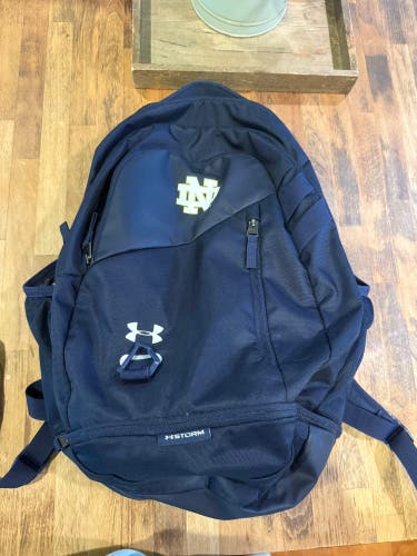 Blue Adult Unisex Large/Extra Large Under Armour Backpack (Used)
