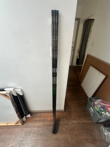 Senior Bauer Ag5nt Left Hand Hockey Stick Pro Stock (New)