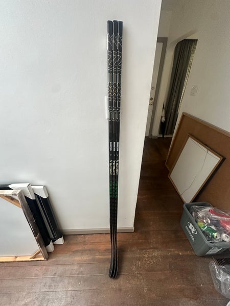 Senior Bauer Ag5nt Left Hand Hockey Stick Pro Stock (New)