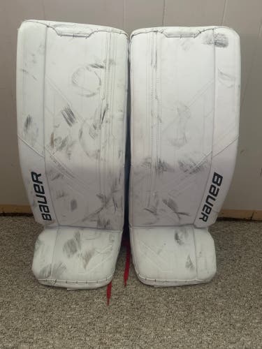 31"  Bauer Supreme M5 Pro Goalie Leg Pads (Used)