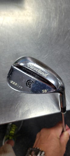 Used Cleveland 588 DSG Golf Wedge Mens RH 58 Degree 11497-S000150453
