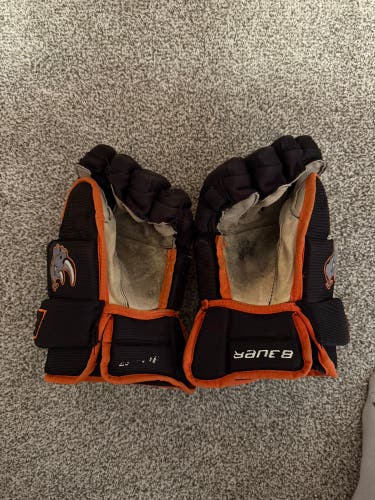 Bauer 4 Roll Gloves 14" Pro Stock (Used)