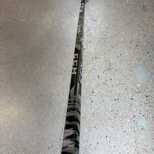 Senior CCM Super Tacks 2.0 SE Camo Hockey Stick Right Handed P29 (Used)