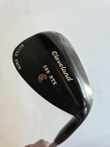 Cleveland 588 RTX Rotex Face Wedge 56 Degree 14 Bounce Dynamic Gold Shaft Golf