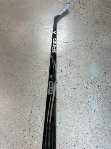 Senior Bauer Vapor XXXX Hockey Stick Right Handed P88 (Used)