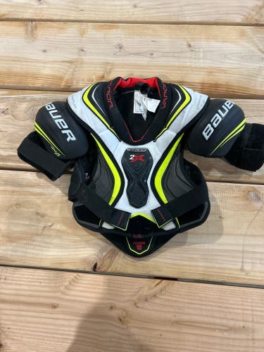 Bauer Shoulder Pads