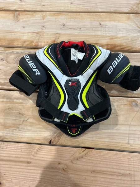 Bauer Shoulder Pads
