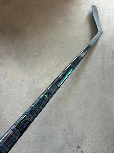 85 Flex P88 Senior CCM RibCor Trigger 6 Pro Left Hand Hockey Stick Pro Stock (New)