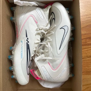 White Unisex Size M 11.0 (W 12.0) Adult Nike Mid Top Alpha Huarache 8 Elite Molded Cleats (New)