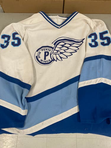 Perth Blue Wings goalie jersey (JrB)