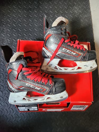 CCM JetSpeed FT360 Hockey Skates Extra Wide Width Size 4 (Used)