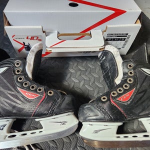 CCM RBZ Hockey Skates Regular Width 11 (Used)