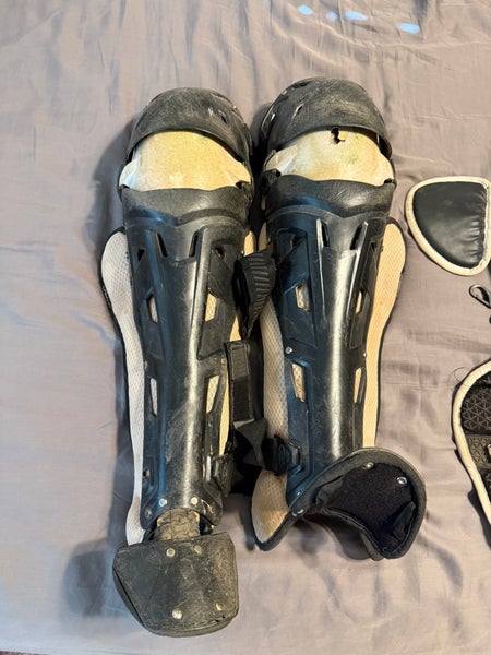 Rawlings catchers gear
