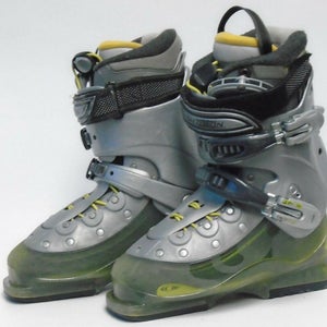 Salomon Verse 7 Women's Ski Boots - Size 6.5 / Mondo 24 Used