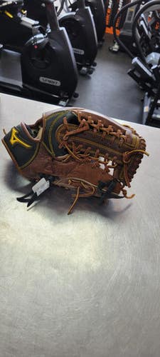 Used Mizuno SOFT CLASSIC GCP81S2 BB/SB Glove RH Throw Brown 12 3/4" 11497-S000150464