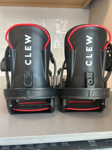 CLEW Step On Bindings (Used)