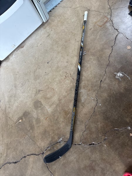 Bauer Supreme TotalOne MXG Hockey stick