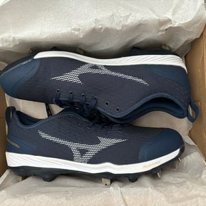 Mizuno baseball cleat