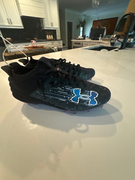 Men's  Size M 8.5 (W 9.5) Under Armour Low Top Blur Smoke 2.0 (New)