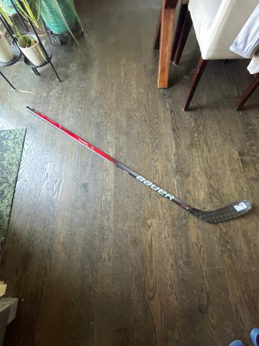 Senior Bauer Vapor X4 Left Hand Hockey Stick P28  (New)