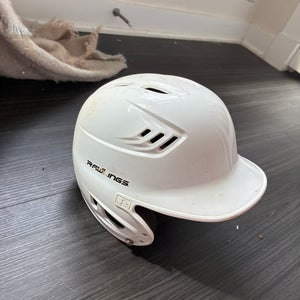Medium Rawlings CoolFlo Batting Helmet (Used)