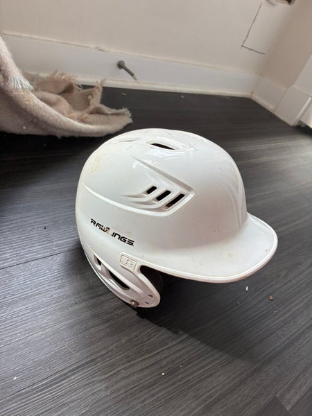 Medium Rawlings CoolFlo Batting Helmet (Used)