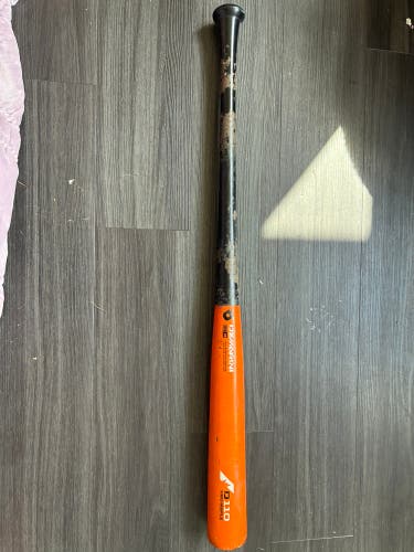 DeMarini D110 Pro Maple Composite BBCOR Certified Bat (-3)  30 oz 33" (Used)