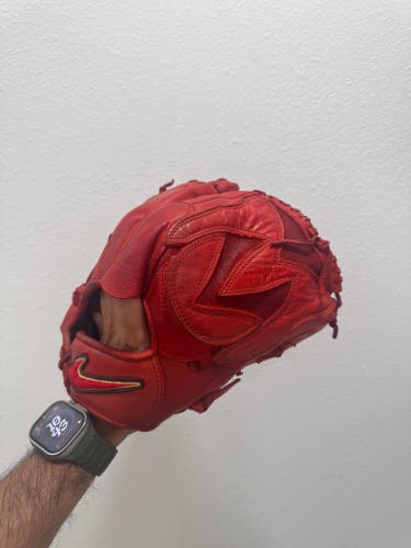 11.75" Nike Daisuke Matsuzaka Pitchers Glove