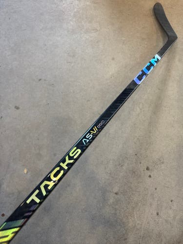 (USED) 85 Flex P90TM Custom Senior CCM Tacks AS-VI Pro Left Hand Hockey Stick Pro Stock (New)