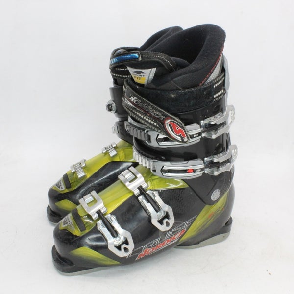 Nordica Cruise 80 Ski Boots - Size 8 / Mondo 26 Used