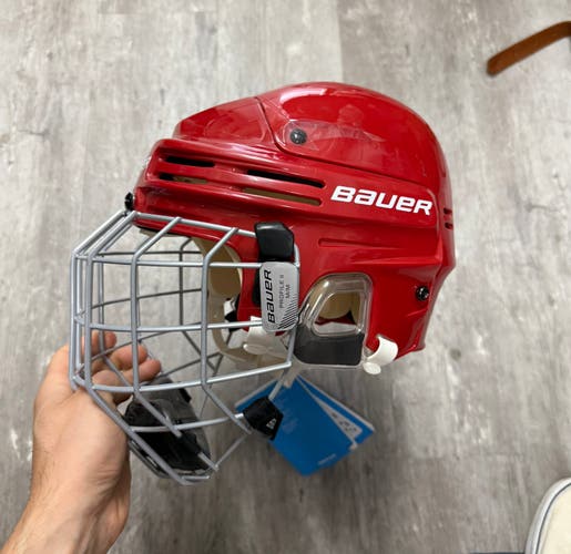 Bauer 4500 Helmet Combo - Medium - Red - NEW