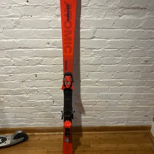 Kid's 2019 Atomic 140 cm All Mountain Redster J2 Skis With Bindings Max Din 10 (Used)