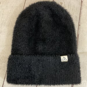 Alpine Design ADWA2010 Women's 100% Nylon Fuzzy Rib Beanie Black OSFA