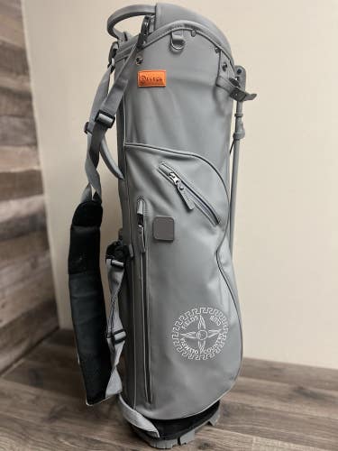 STITCH Golf SL2 Grey Stand Bag 4-Way Divider Top w/Legs & 2 Carrying Straps NICE