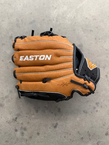 Easton Professional Youth 10” Glove