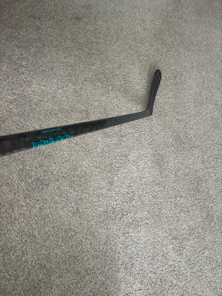 Bauer Twitch Left Hand Hockey Stick P92 65Flex