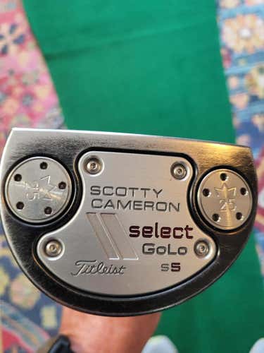 Black Scotty Cameron Mallet GoLo S5 Right Handed Putter 34" (Used)