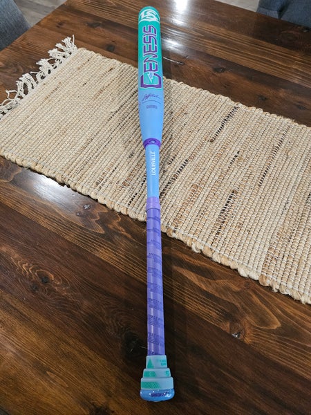 Louisville Slugger Genesis Bat (-8) 26 oz 34" (Used)