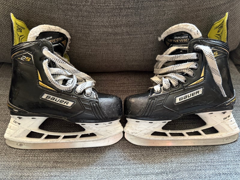 Bauer 2S Skates Youth Size 12