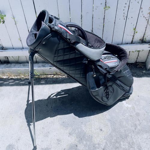 G Fore Vessel Golf Stand Bag Black & Red 4 Way Divider *See Description*